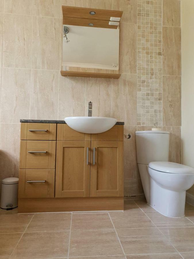 Grandeur Holiday Home, With Free Parking Clacton-on-Sea Exterior photo